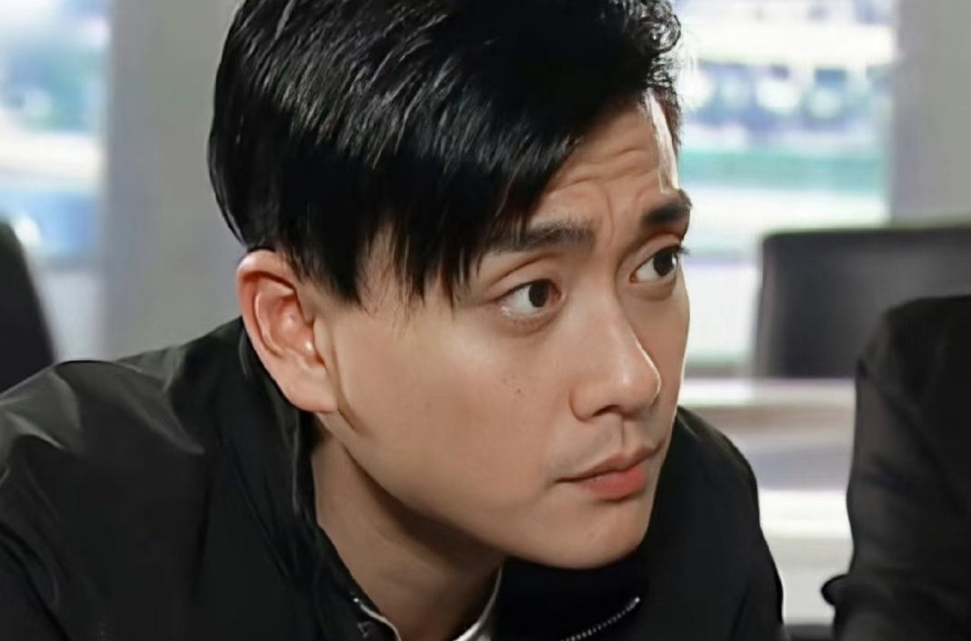 黄宗泽称女友经常被妈妈骂走啊，这么大年纪了，妈妈还会骂走女友，太离谱了吧[允悲]
