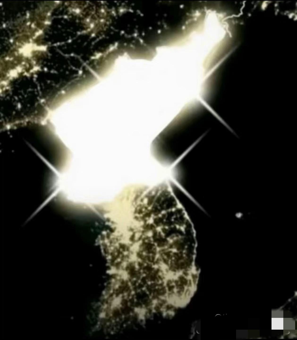 朝鲜的灯光图：从生育率来说，朝鲜拥有未来，韩国的生育率低的可怕