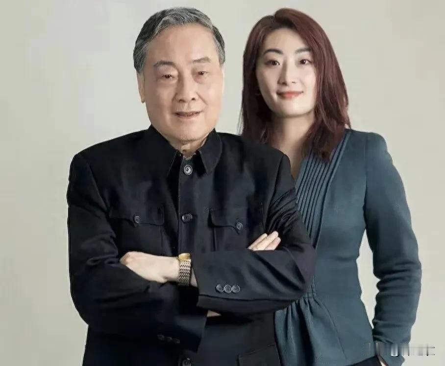 有网友说；作为宗庆后曾经的员工，我也觉得宗总是一个好老板，是一个好的企业家，是一