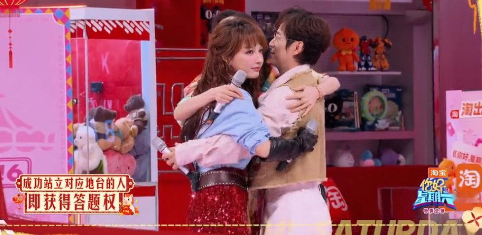 你好星期六侦探团团建继续你好星期六 团建答题抢夺赛侦探团超拼，造句游戏思维大碰撞