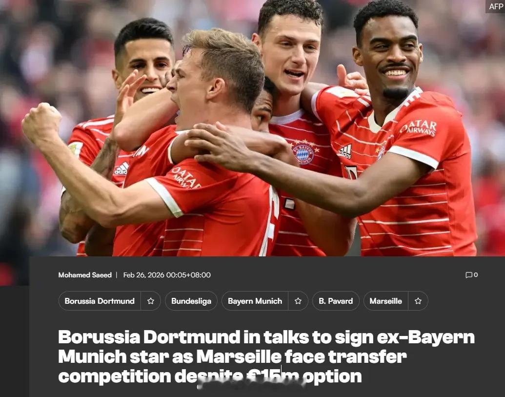 德媒Fussball Daten消息，多特蒙德正在深入谈判帕瓦尔，这名29岁的后