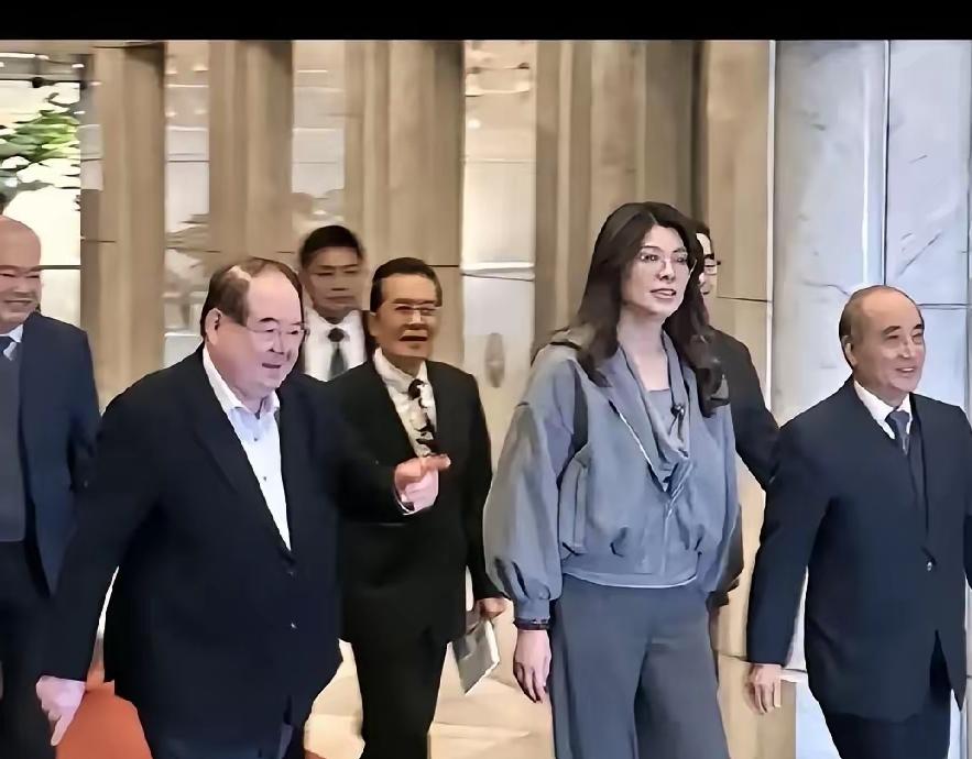 2026年3月，台岛岛内三大党派联手签下了价值3500亿新台币的美国军购合同。