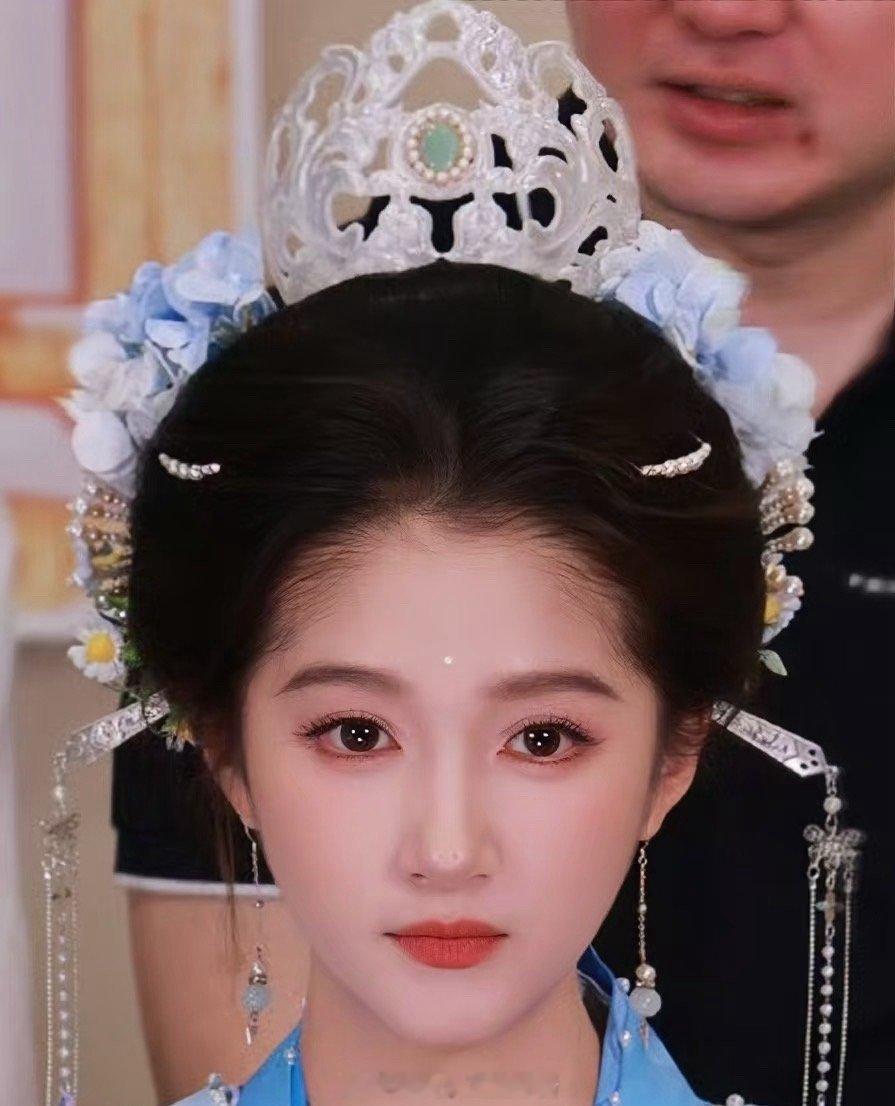 不是，王牌的妆造已经进化成这样了！?  ！ 