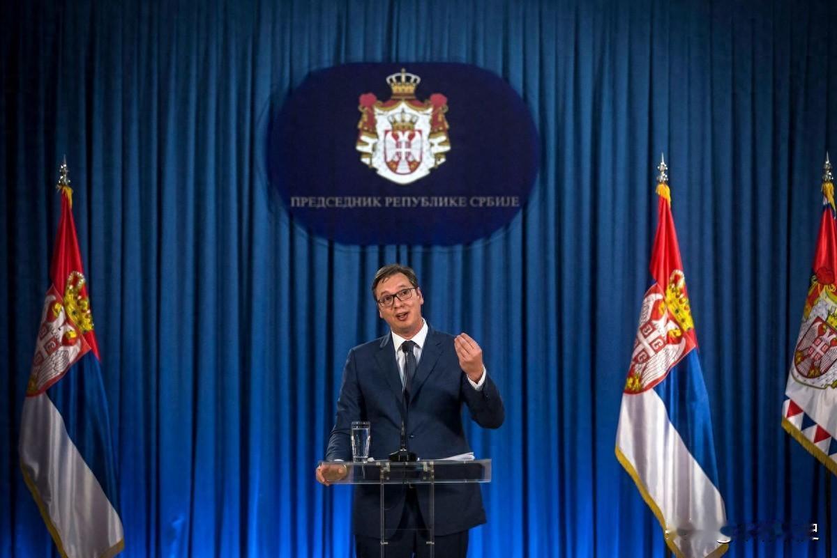 被北约包围！武契奇紧急发声：邻国磨刀霍霍，已装备中国超音速导弹
欧洲火药桶再燃紧