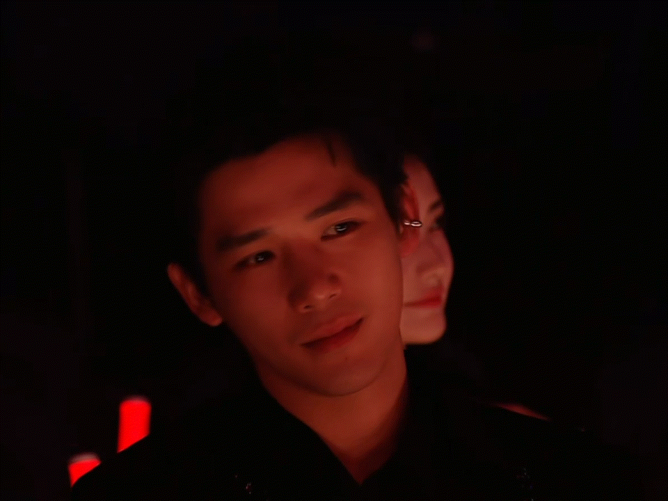 王安宇有点演我听一些歌：#腾讯视频星光大赏# ​​​