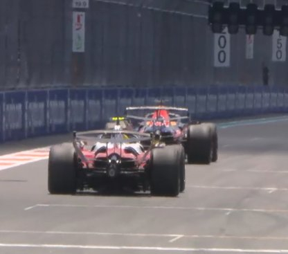 红牛🆚法拉利的尾翼开口大小对比F12026F1迈阿密大奖赛