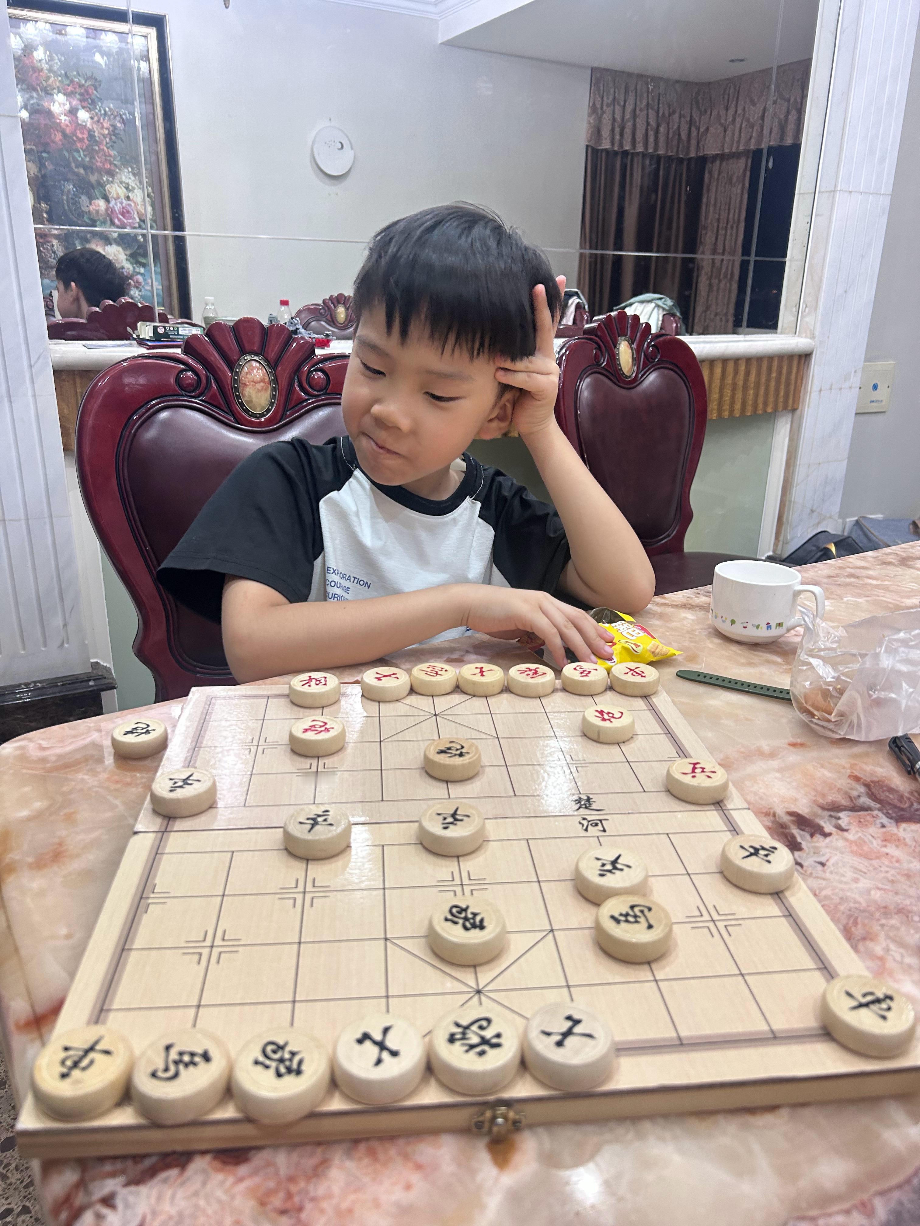 连输我两局小伙子焦虑了 