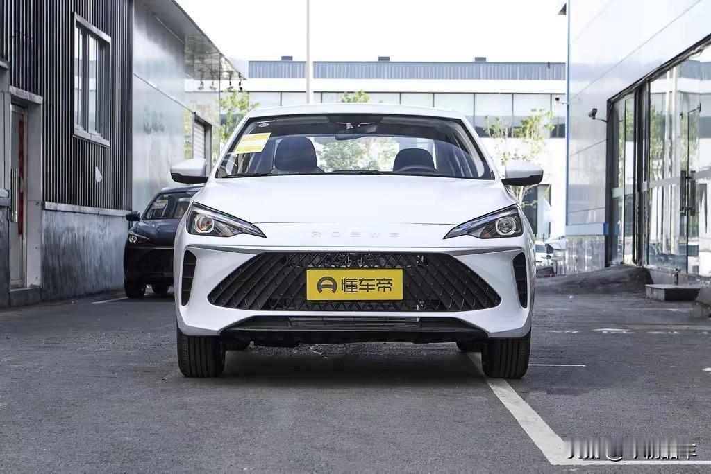 海燕啊你可长点儿心吧！
荣威啊荣威你也长点儿心吧！
荣威I5卖的够便宜了吧！放眼