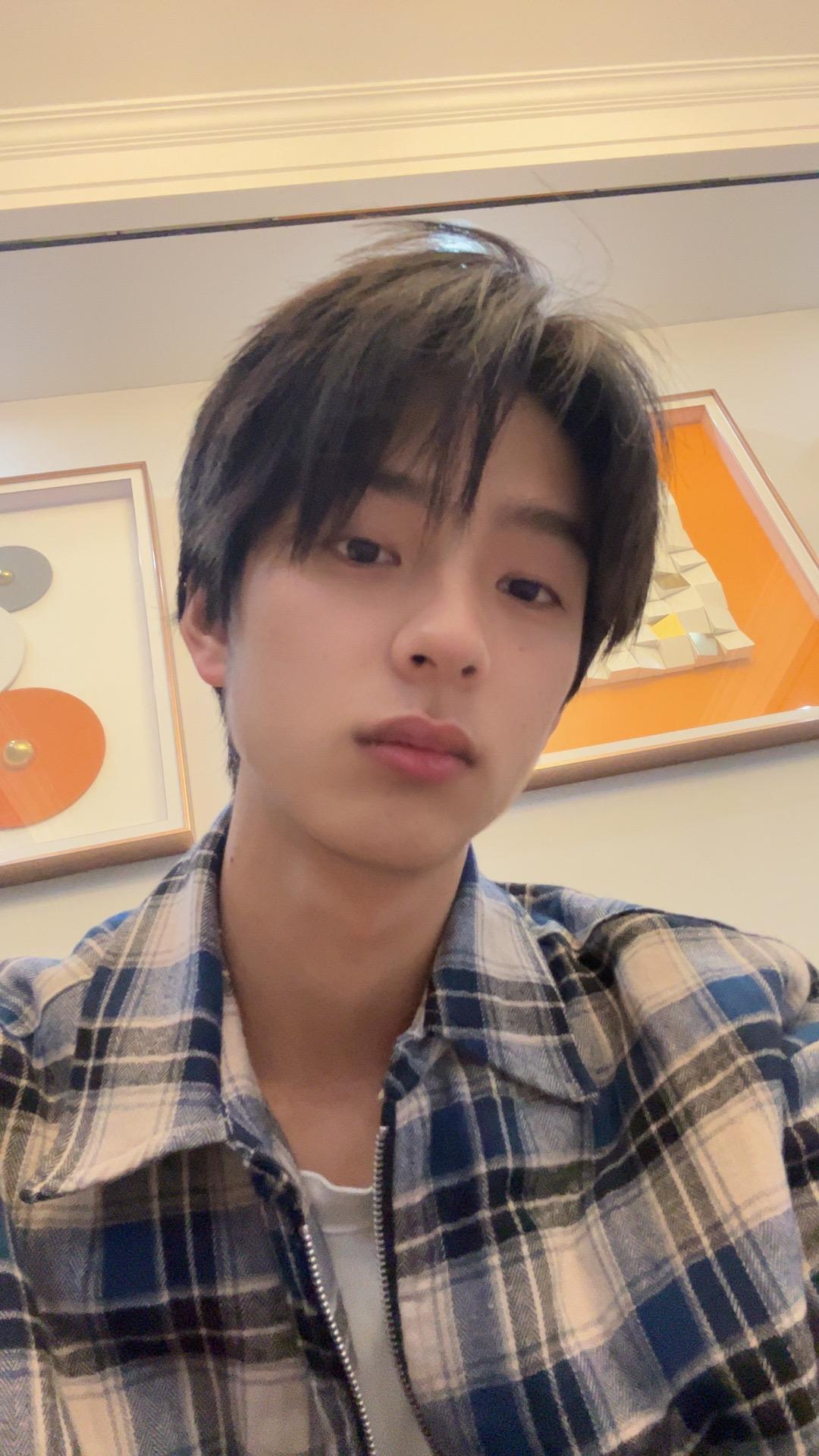 是否两个人足够捕捉爱的镜头