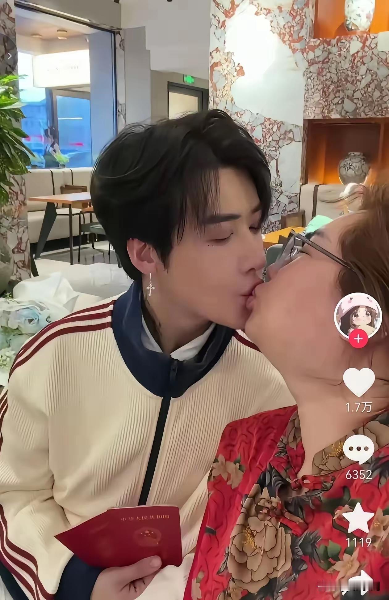 谁说二婚找对象难，还是没有遇到那个对的人，如果遇见了，不管是男大女小，还是女大男