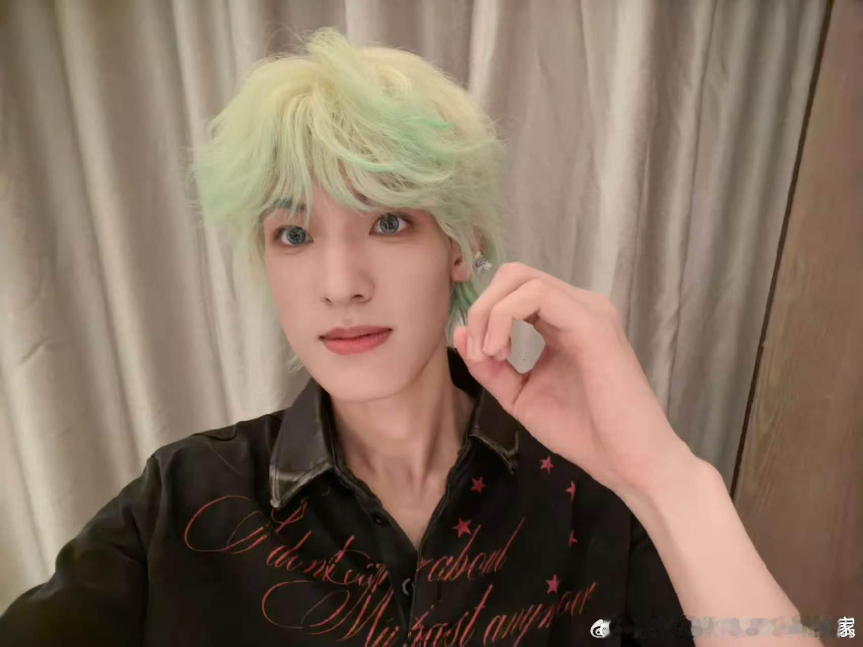 张泽禹说朱志鑫躺下就赢了朱志鑫躺赢一路向海的少年 张泽禹一句话道破真相，朱志鑫躺