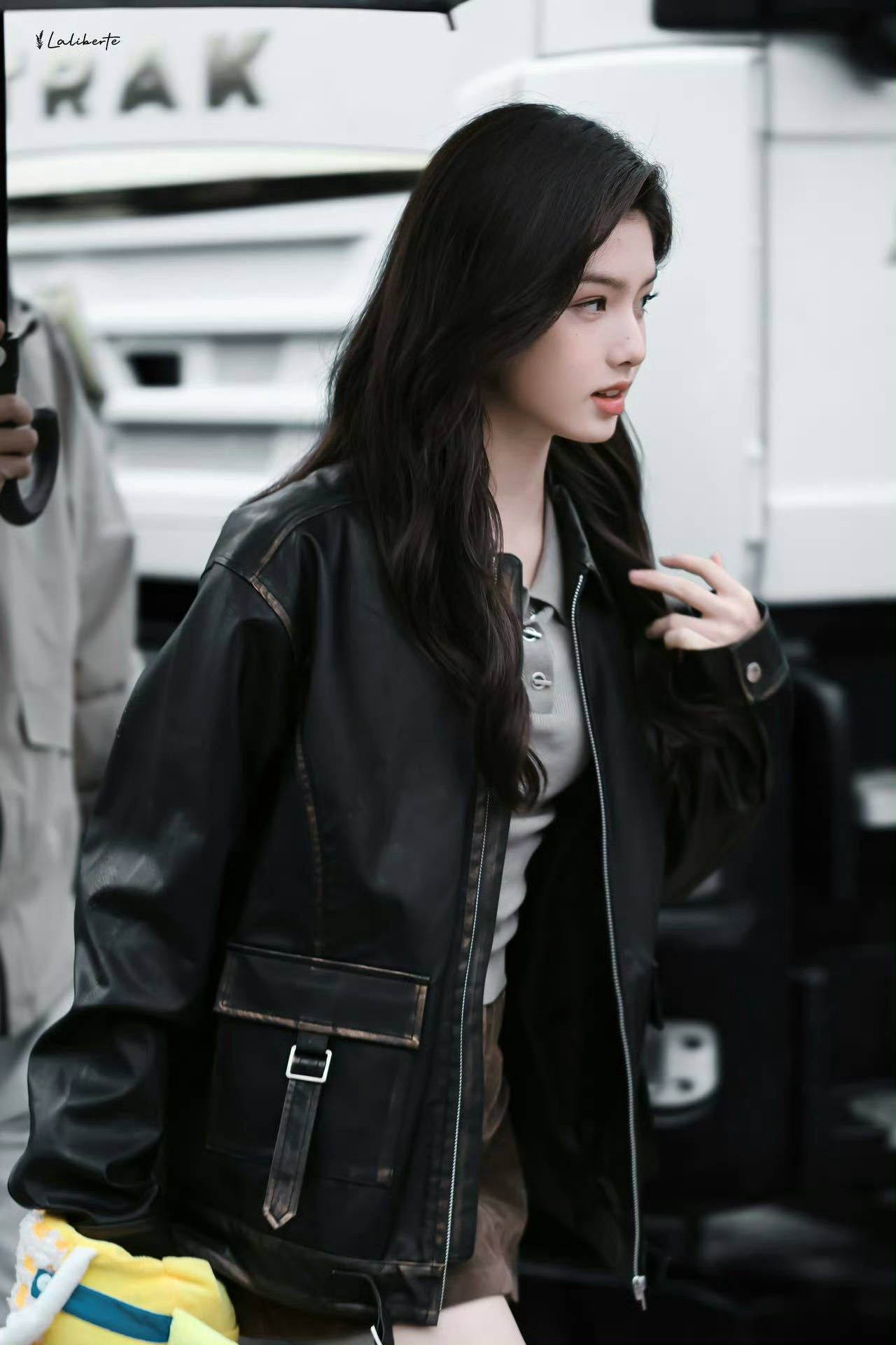 艾米的姐感要冲出屏幕了是酷飒大姐姐，也是温柔甜妹！可盐可甜，魅力值拉满！ 