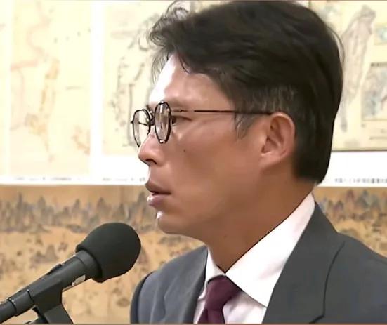 黄国昌喊话，这3人得负起政治责任，因为他们在这么长的时间，严重撕裂台湾社会，让整
