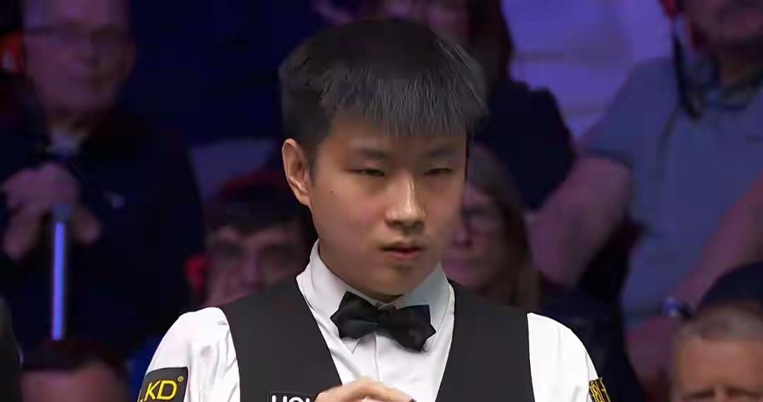 从3-0到3-5！赵心童手感冰凉，关键粉球两度失误葬送好局

斯诺克世锦赛爆出大