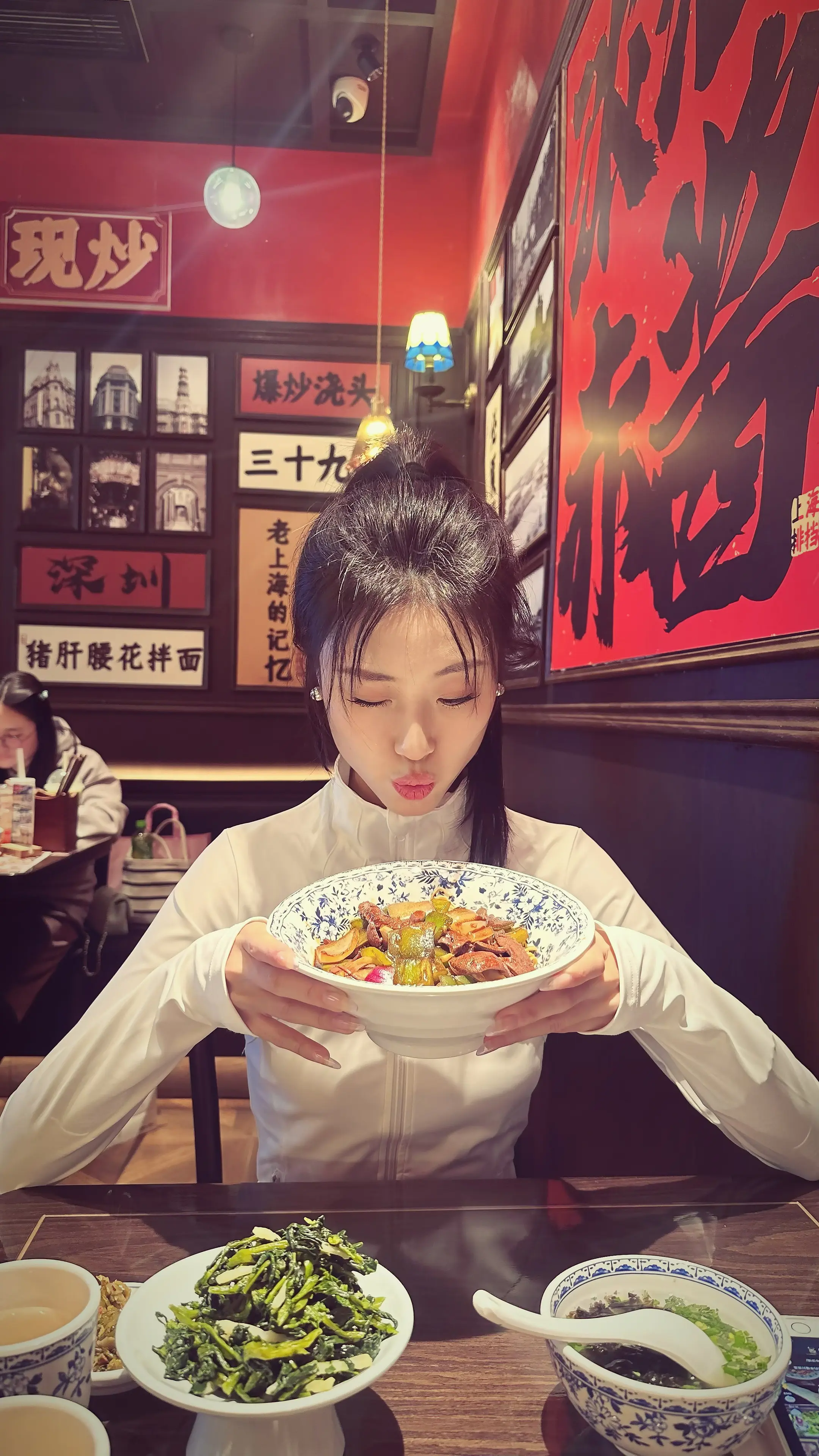 有一天 我终于知道为什么稳稳的幸福封面是一碗面了🍜