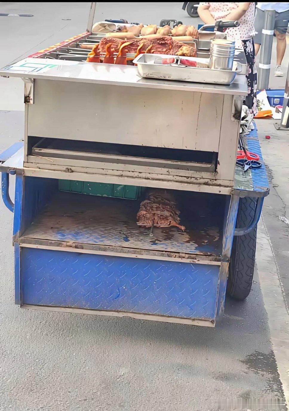看到这一幕，以后我再也不吃了 ​​​