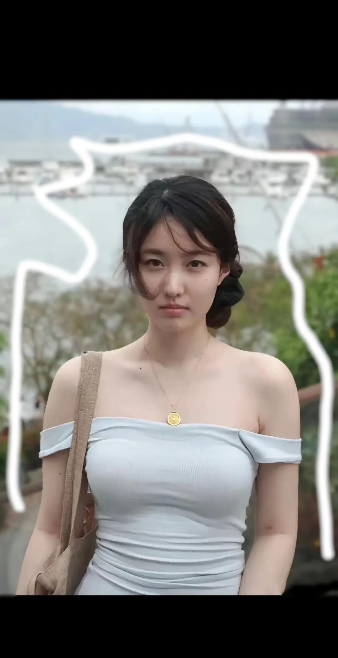 妹妹说有些不高兴#朋友说这样清纯#
