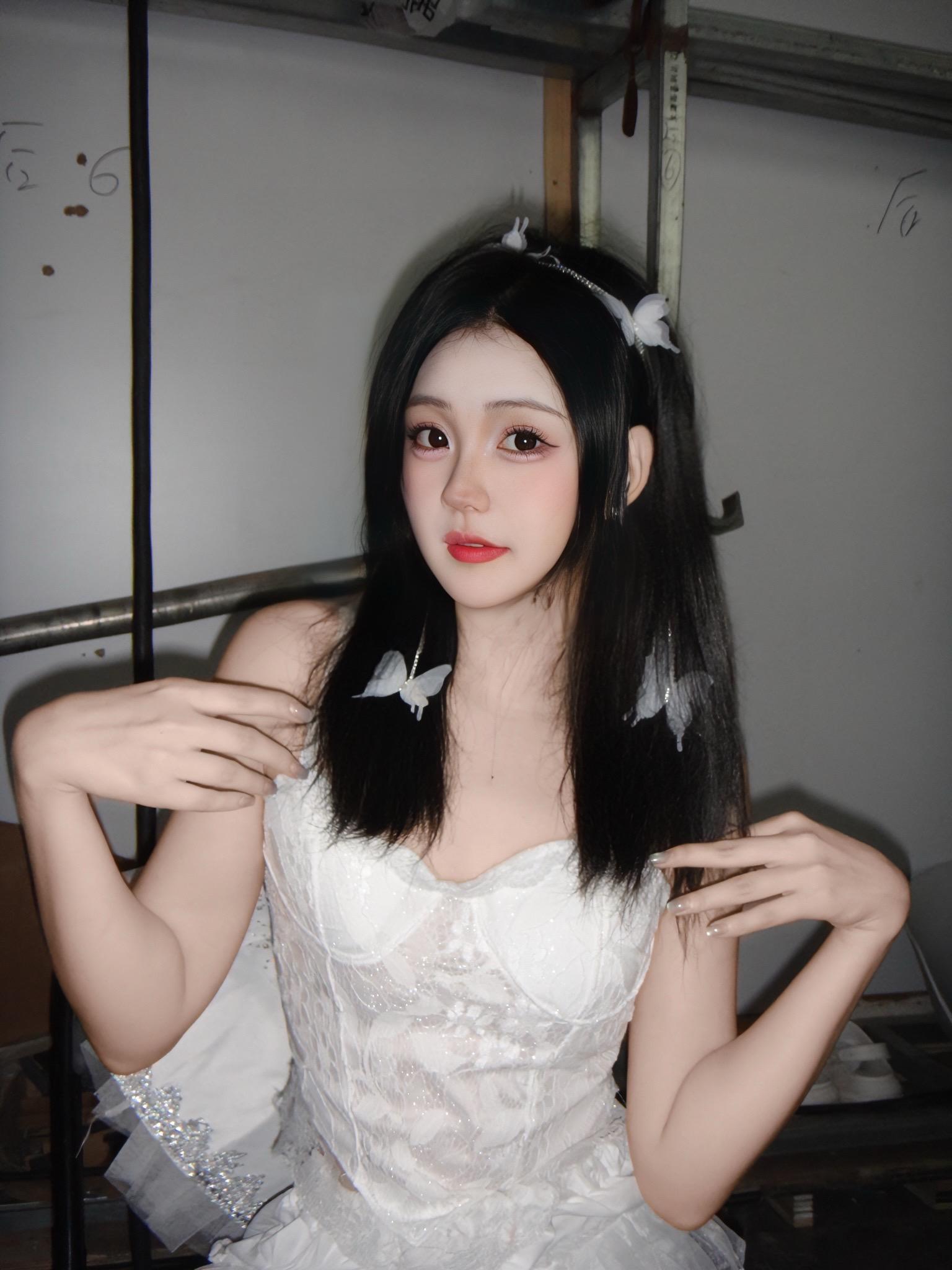 在休息室里也超有感觉的好吧