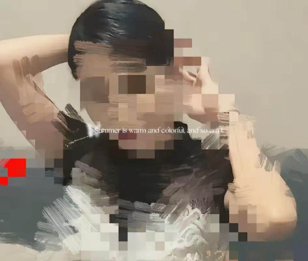 郑州女出轨事件整理札记。
再狡猾的狐狸🦊斗不过猎人。
出轨女与男子是同事，平时