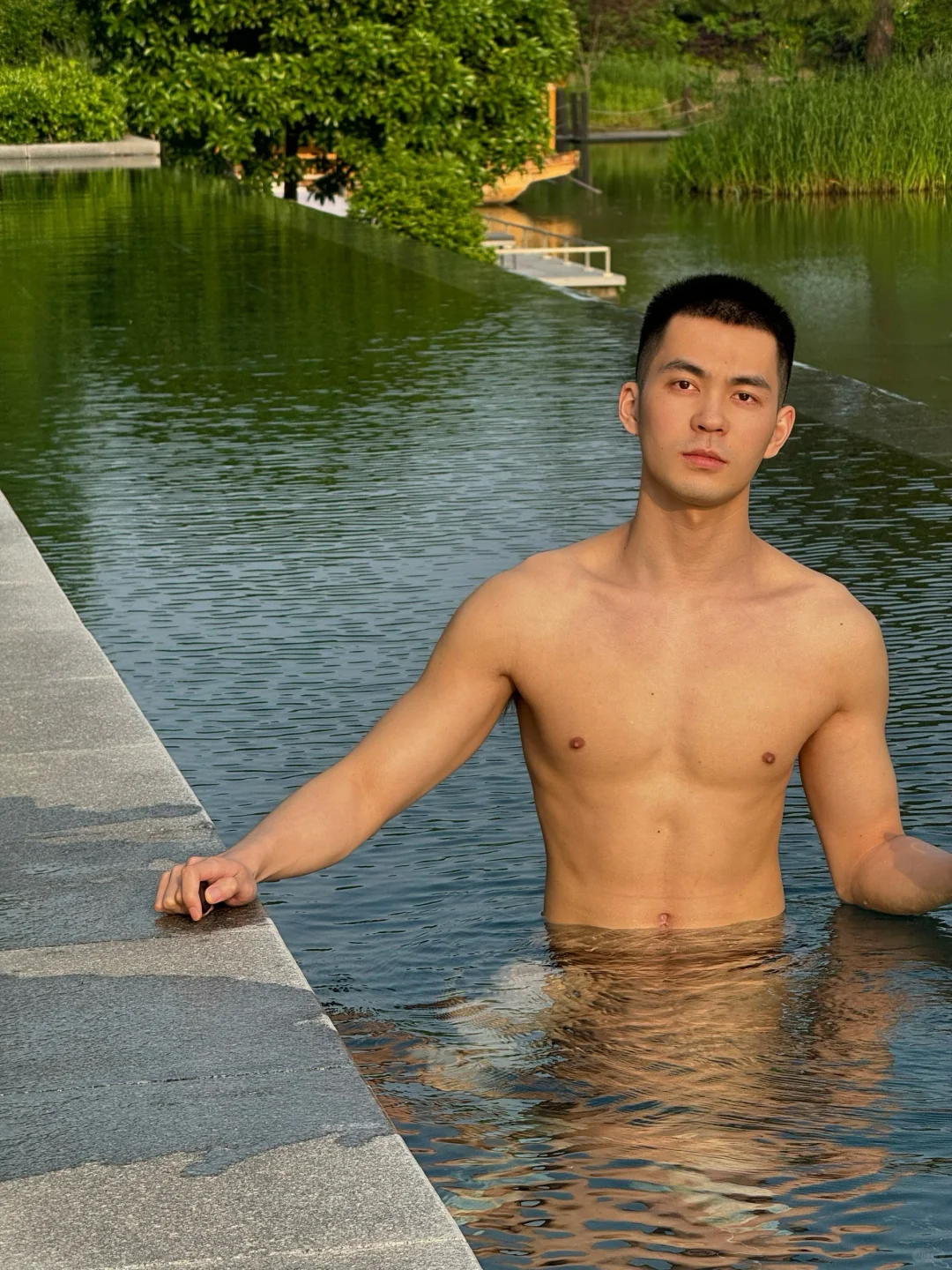 有了它，游泳再也不怕耳朵湿湿的了！