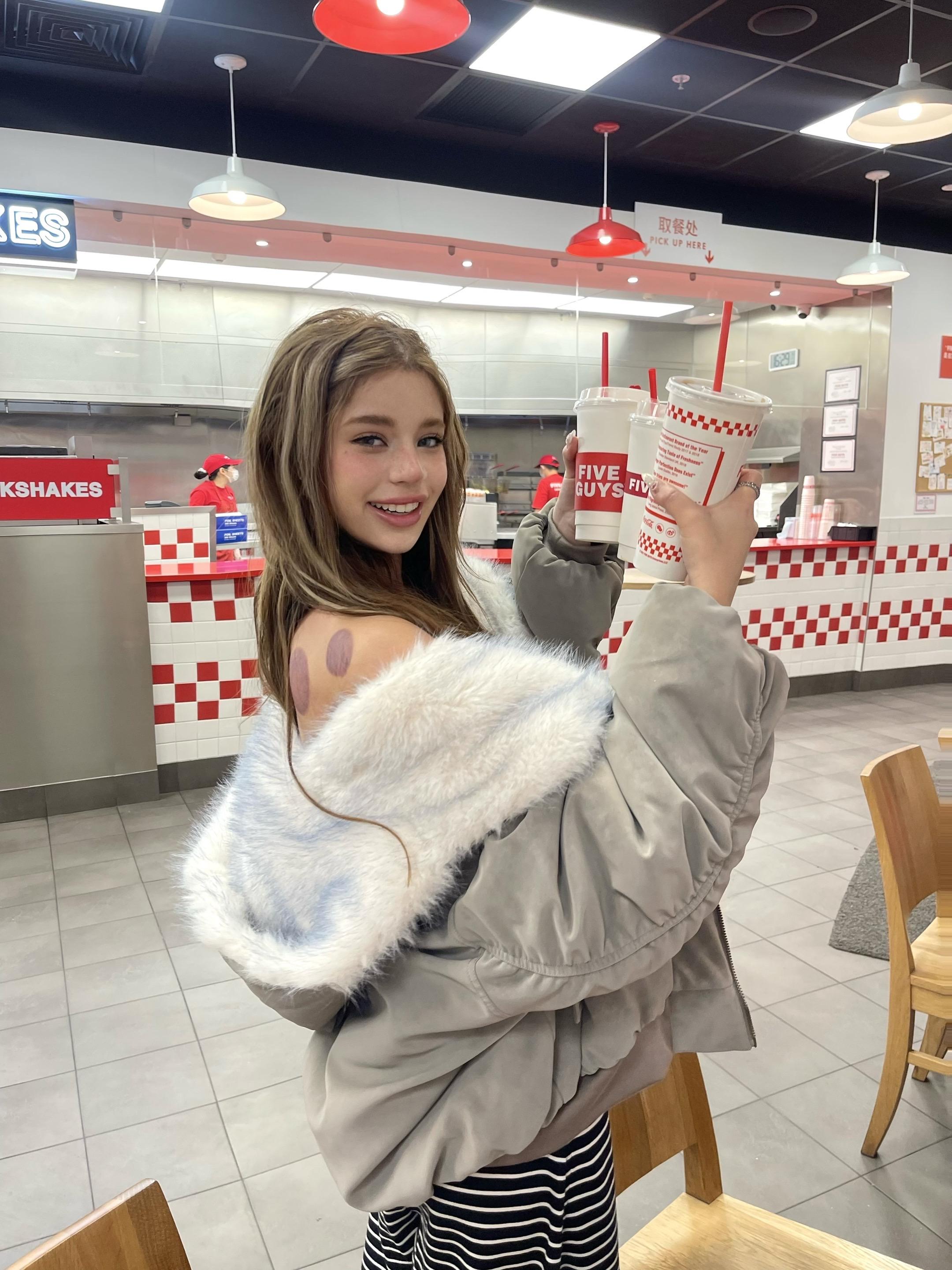 太高冷了 湿气都这么重了。