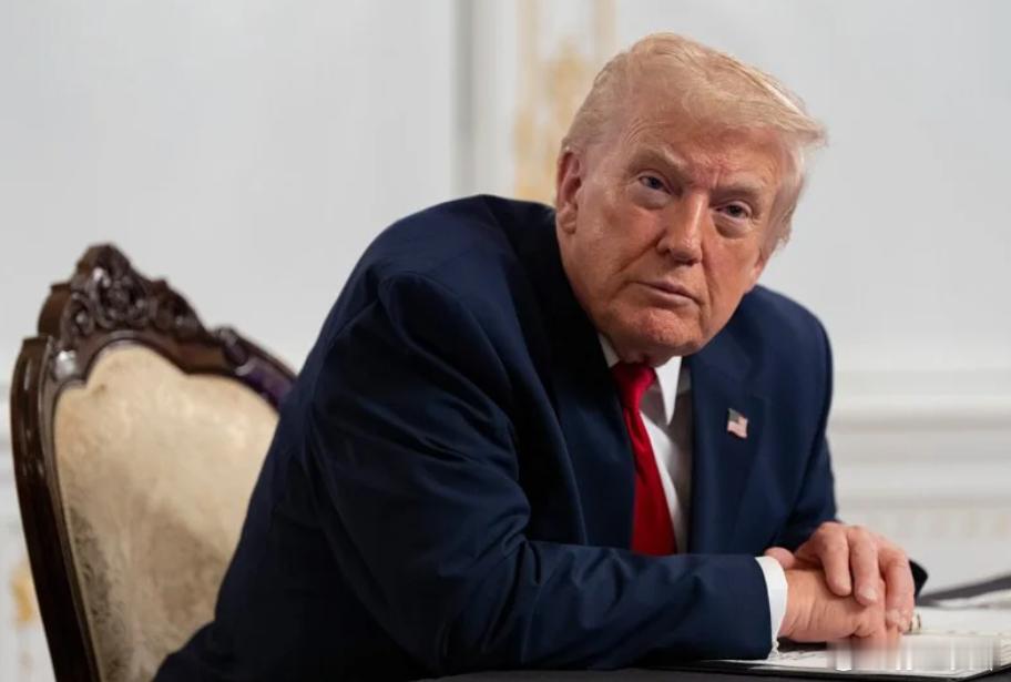 【美重审19个国家绿卡！刮骨疗毒，杜绝“第三世界国家”向美移民】特朗普又把美国政