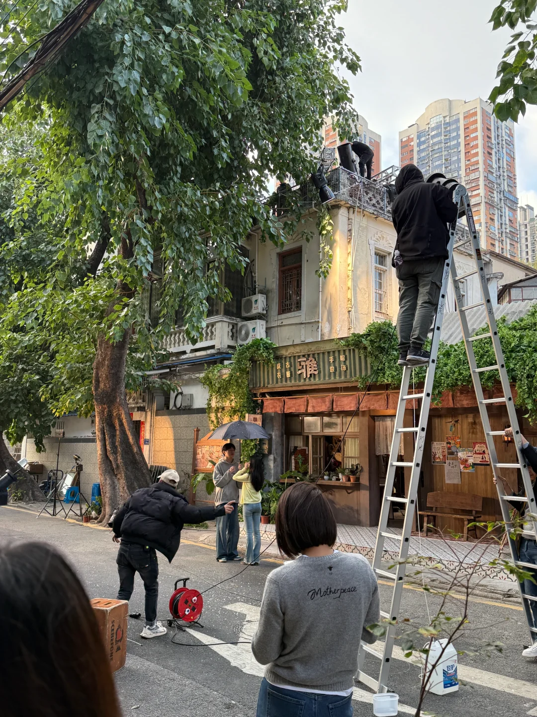 不懂就问！！厦门这是又在拍什么电影呀？？