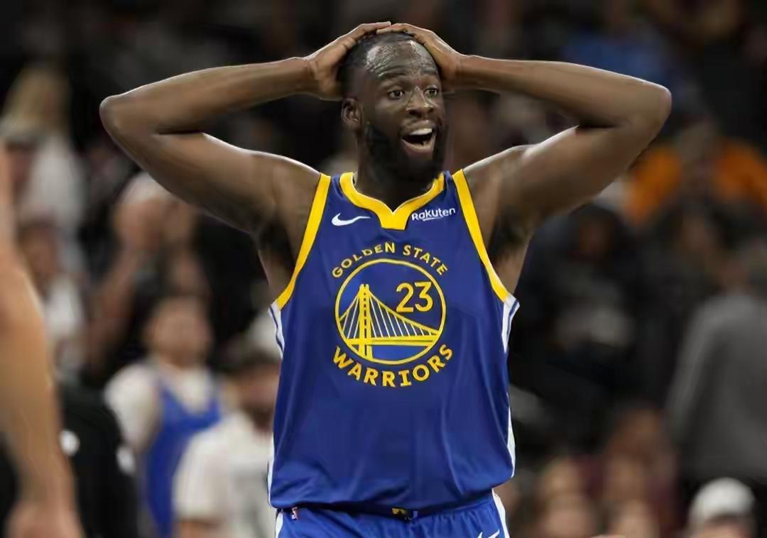 勇士拉科布与科尔的言论--格林危险了!
材料一、拉科布--你不能比我更沮丧，我正