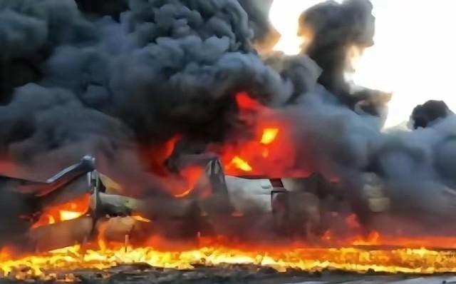 美军 出大事了！＂轰隆＂一声巨响！时隔5天，又出大事！
一架F/A-18＂超级大