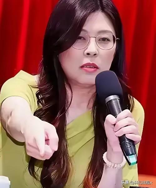 国民党内斗不休，郑丽文凭什么要为派系陪葬？

国民党又在搞内斗了。这次他们针对的