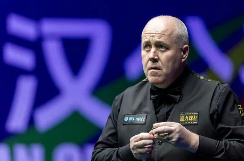 明晚约翰·希金斯踏上卫冕之旅!
去年4月6日，约翰·希金斯10-8击败马克·塞尔