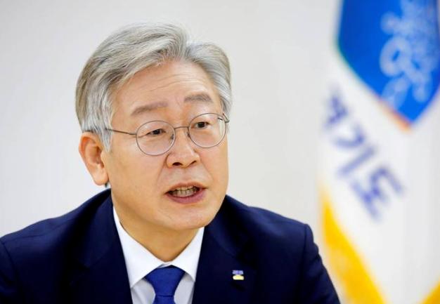 韩国这是打算脱离美国的控制？李在明表示，虽然韩国人口问题严重，但也不能以此为由担