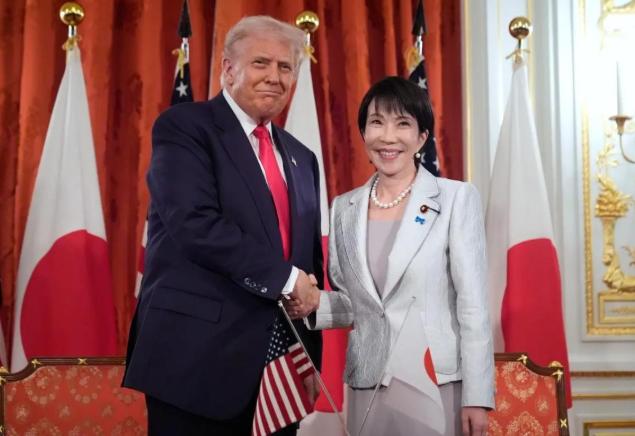 日本投降纪念日当天，美国大使馆评论区被攻陷，狂妄的要美方谢罪。
 
9月2日，也