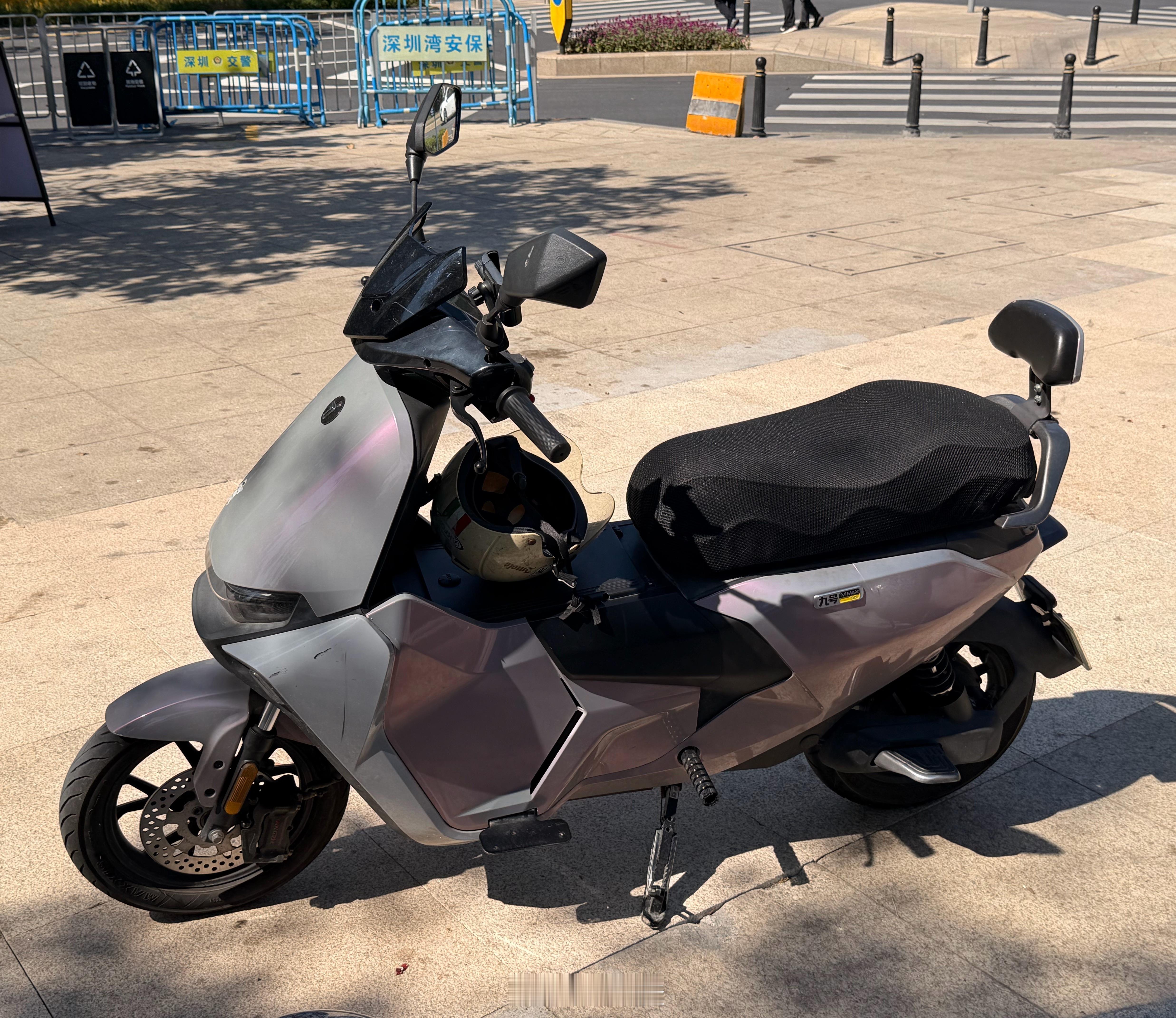 打不过就加入啊[兔子] ​​​