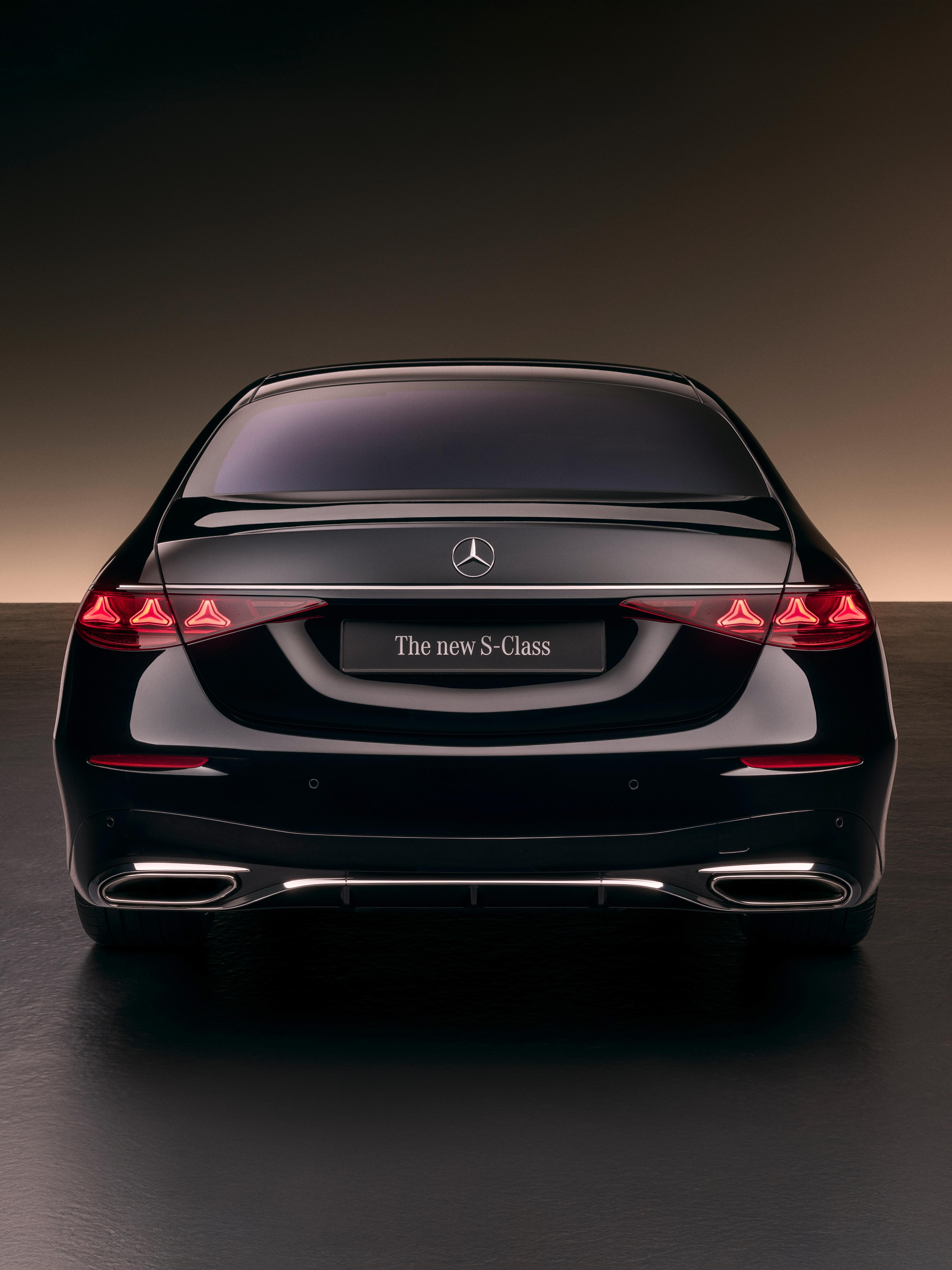 一组新奔驰S级的外观细节图大家感受一下奔驰S级新车 汽车设计 奔驰140年