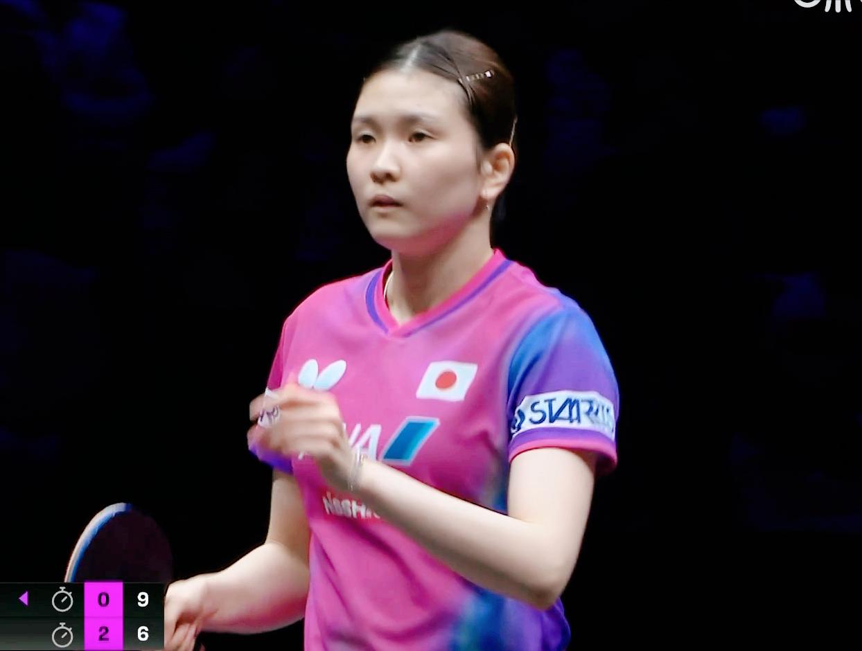 我去！桥本在国内怎么还有不少粉丝？
她们居然在喊：桥本加油！

第一局申裕斌11