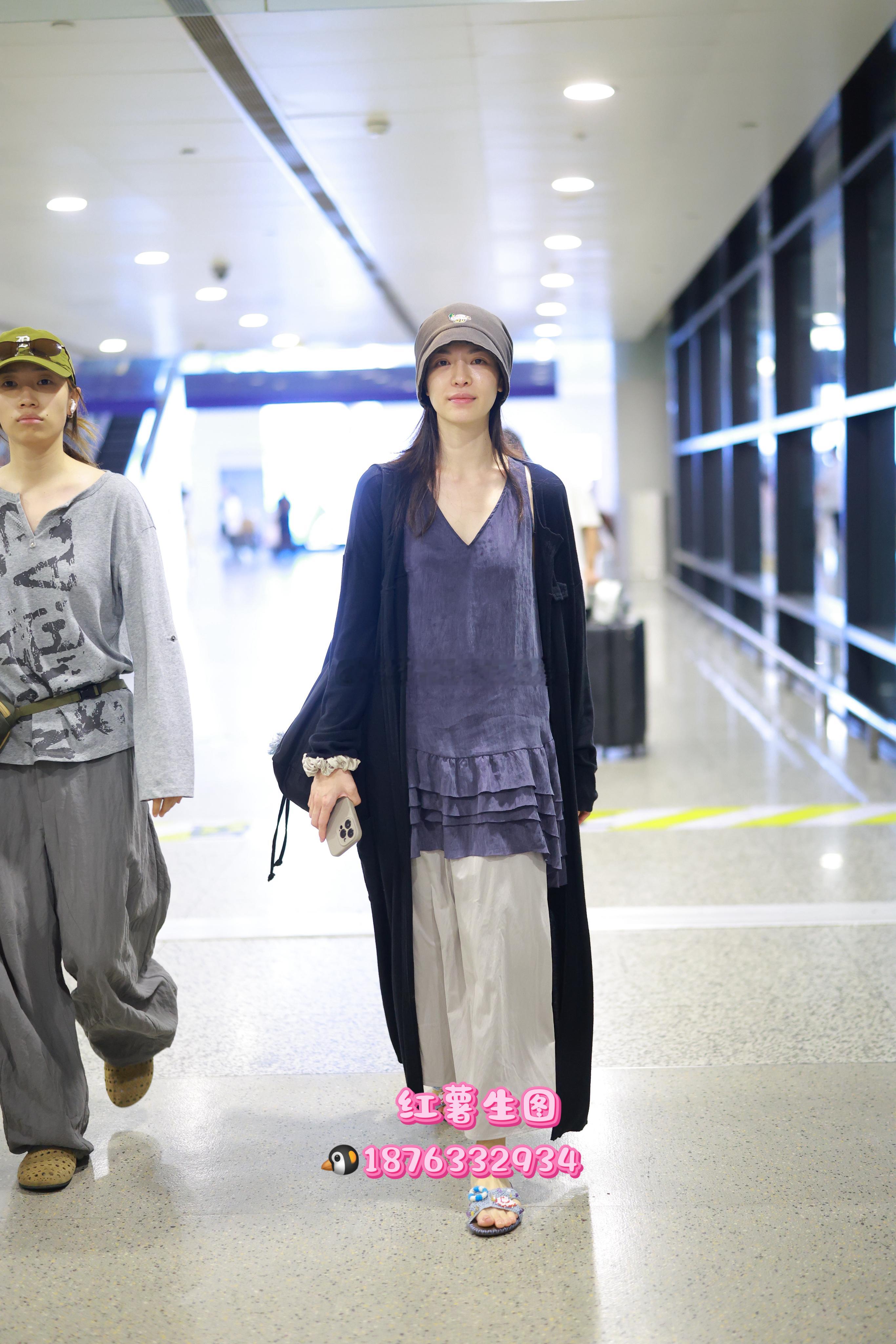 钟楚曦机场 素颜女神 