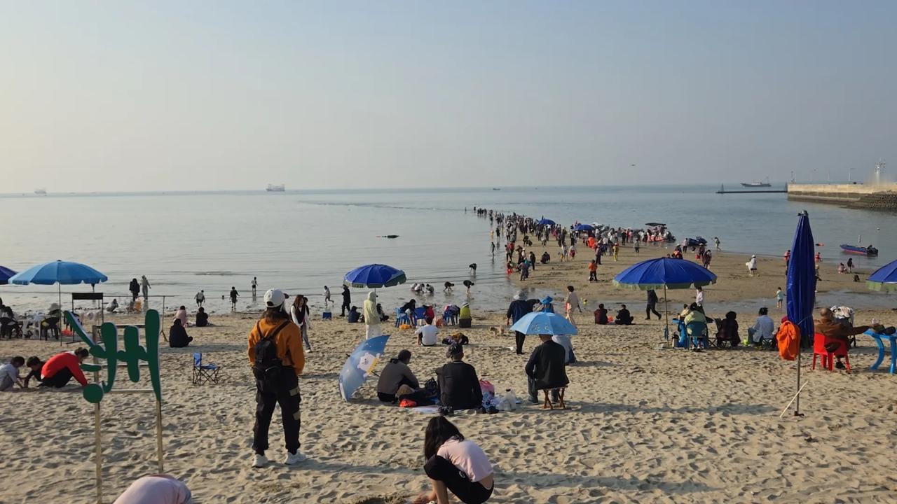 一张图证明你到过北海北海鱼骨沙洲位于北海市海城区地角一带，是大海退潮后形成的海中