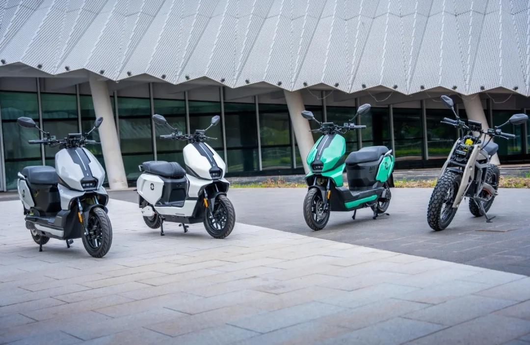 2026年开年外贸市场传来双重喜讯，化肥与电摩出口双双爆发，海关数据印证中国工业