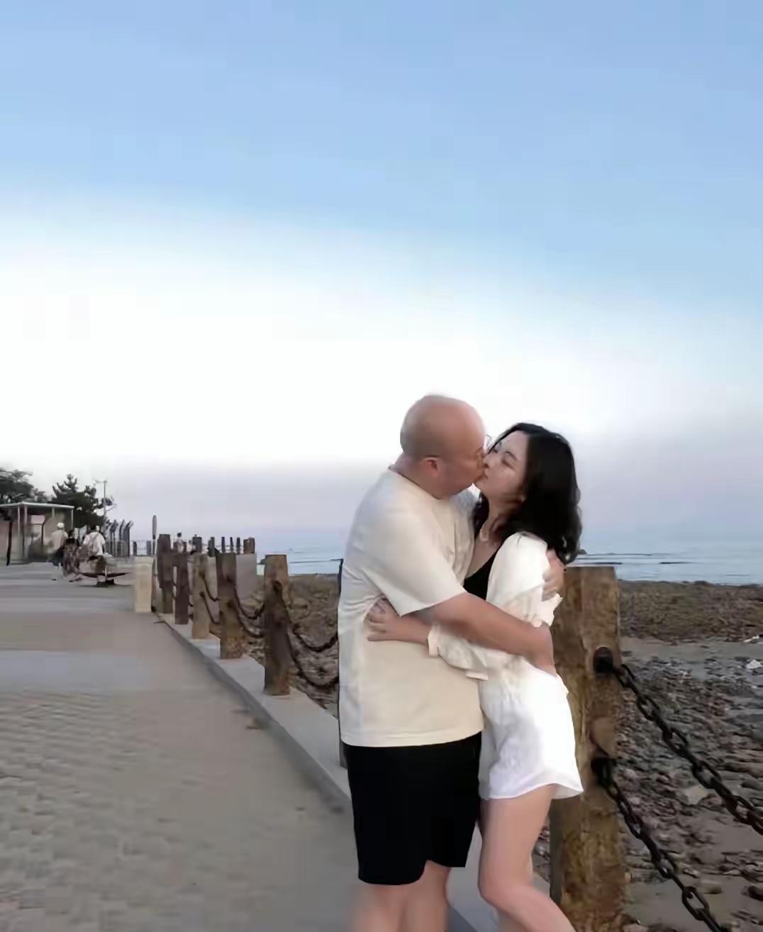 这是虚拟的，
还是现实的？