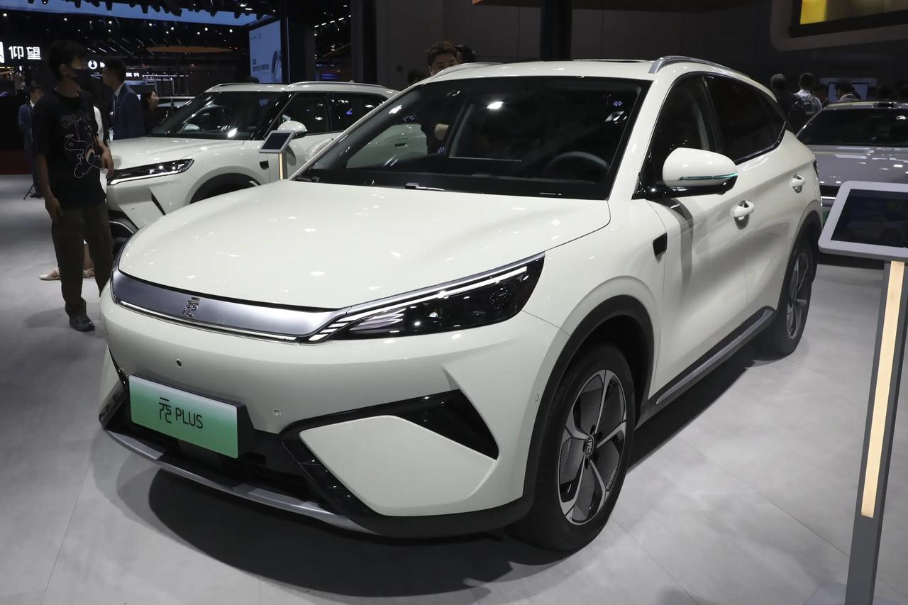 车企销量快报：比亚迪4月份累计销售38万辆，同比增长21.3%

作为国产新能源
