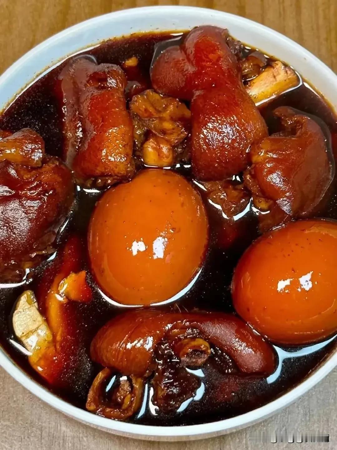 这道菜，是女人最爱吃，最补身体的菜，北方人绝对不会做这道菜，南方也很少人会做这道
