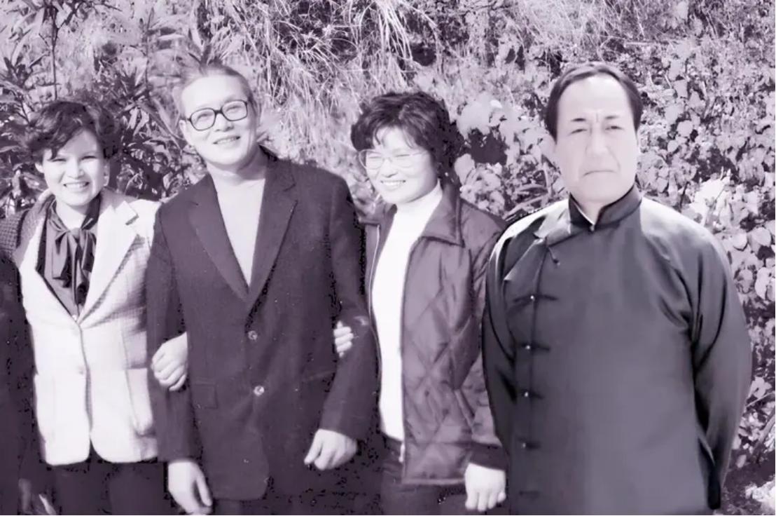 看过《风筝》的应该知道，代号“风筝”的郑耀先，在国民党内部潜伏18年，无数共产党
