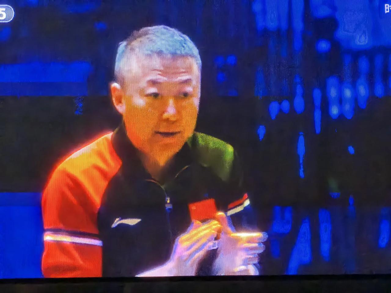 昨晚瑞典站国乒女队的姑娘们大杀四方，马琳功不可没！
     昨晚，WTT欧洲大