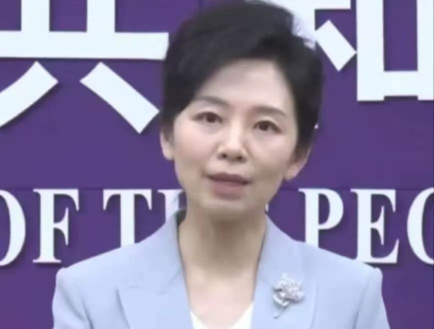 中国商务部正式宣布
4月24日，中国商务部正式宣布：为维护国家安全和利益，将七家