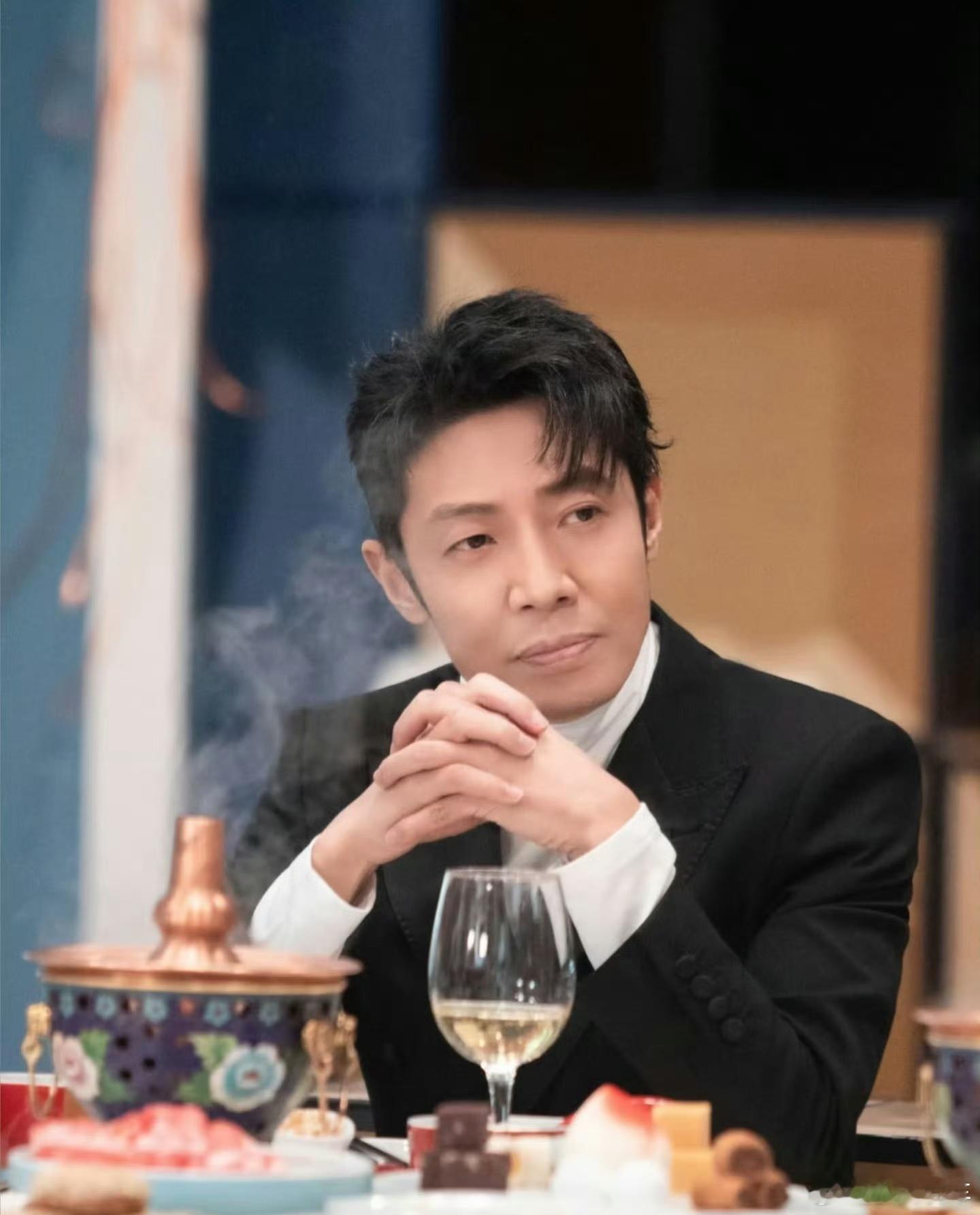 芒果辟谣撒贝宁回归大侦探还没来得及高兴就被辟谣了，不求长期嘉宾，不定时回归也不行