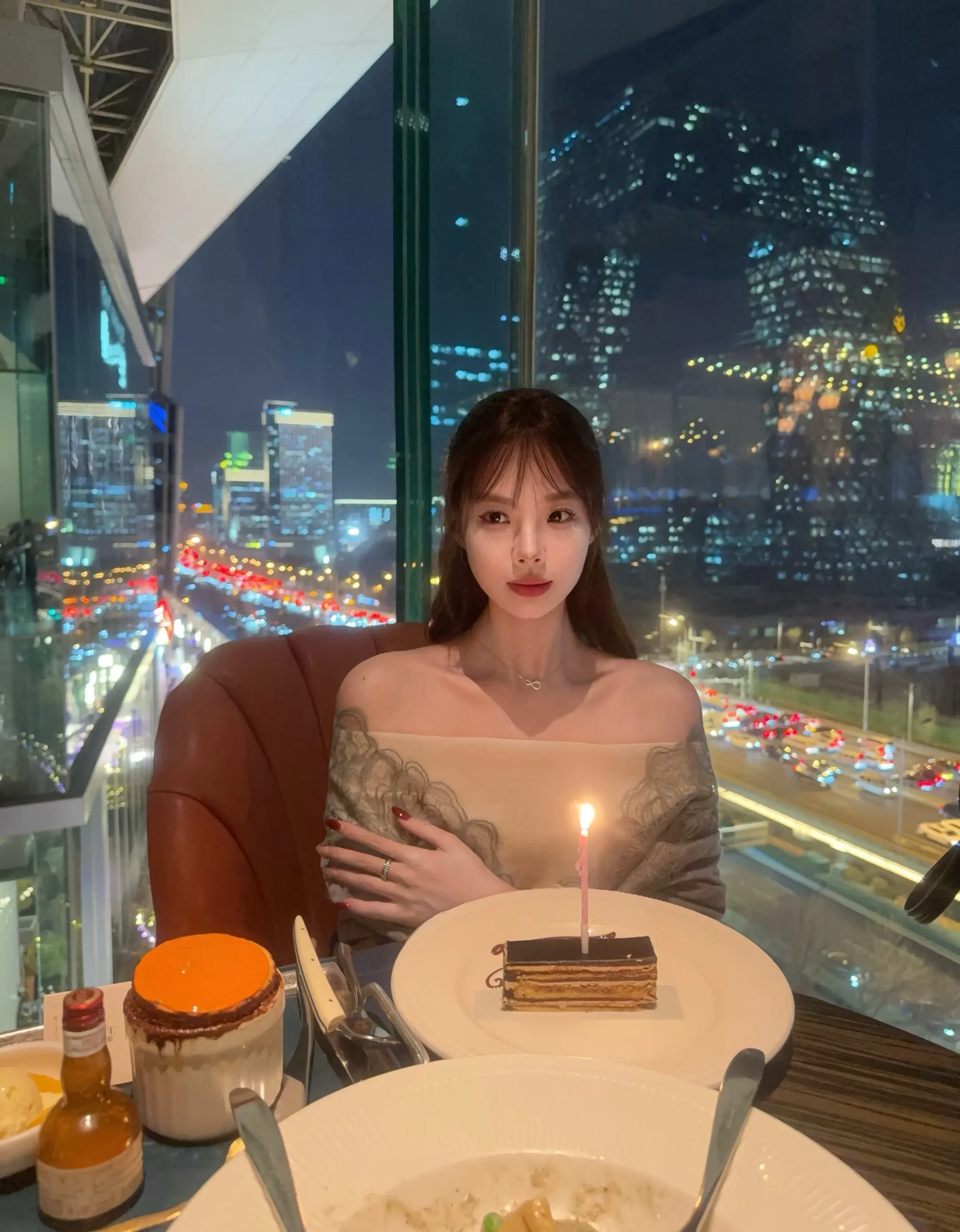 24岁不过是人生的7：12分。