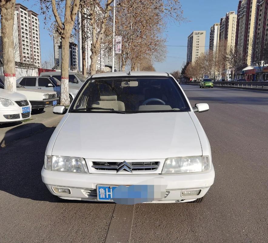 标致雪铁龙三年后重回北京车展。从年销70万到年销5万，评论区说说，法系车到底输在