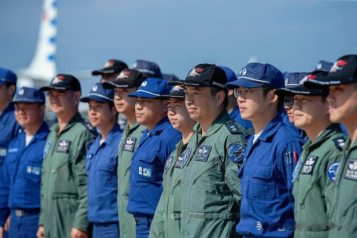 刷新三观！
2025年12月，台军马防部67名官兵集体当电诈“马仔”的丑闻炸锅，