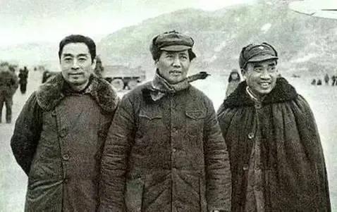 #中华民族最伟大和无私的人是谁#这个问题明显是没有准确答案的！只要是人，都会有私